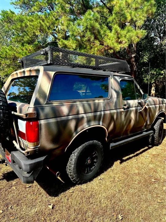 1989 Ford Bronco 4th Gen - Image 2 of 20