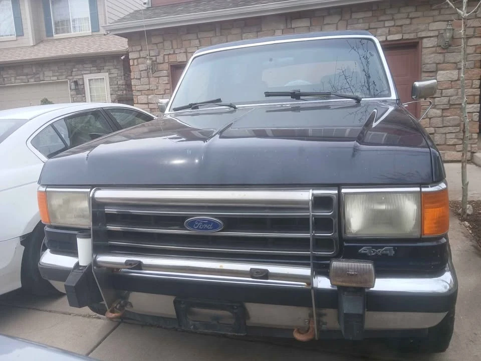 1989 Ford Bronco 4th Gen - Image 2 of 8