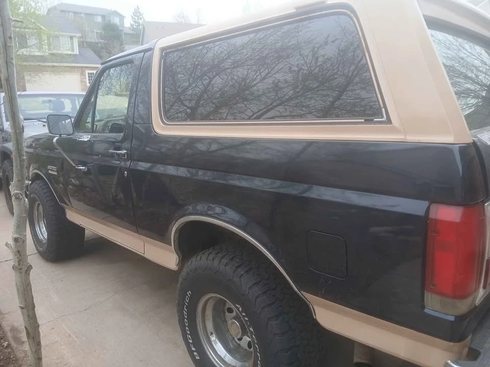 1989 Ford Bronco 4th Gen - Image 3 of 8