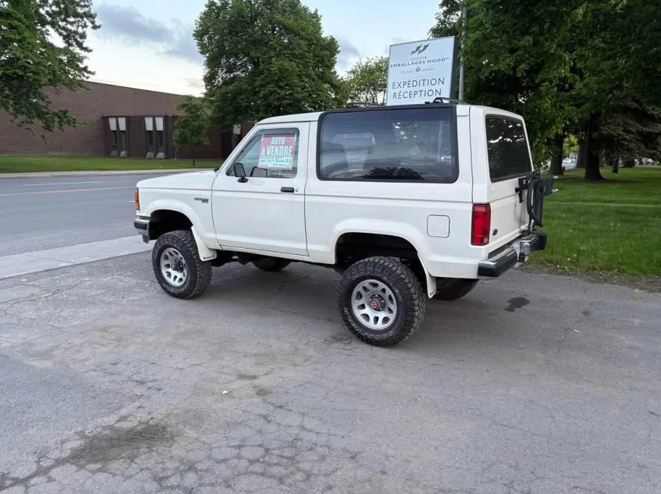 1989 Ford Bronco 4th Gen - Image 3 of 11