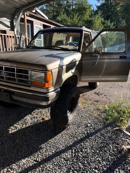 1989 Ford Bronco 4th Gen - Image 4 of 10