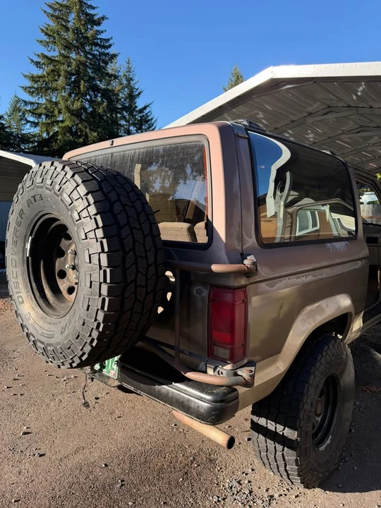 1989 Ford Bronco 4th Gen - Image 5 of 10