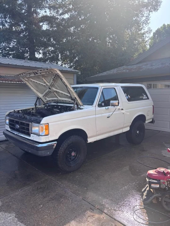 1989 Ford Bronco 4th Gen - Image 4 of 13