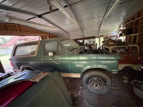 1989 Ford Bronco Eddie Bauer