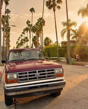 1989 Ford Bronco Outer Banks Sport Utility 2D