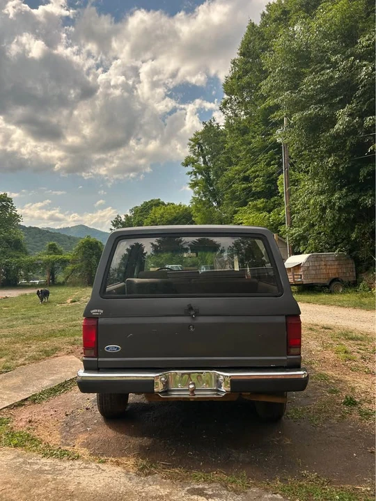 1989 Ford Bronco 4th Gen - Image 4 of 12