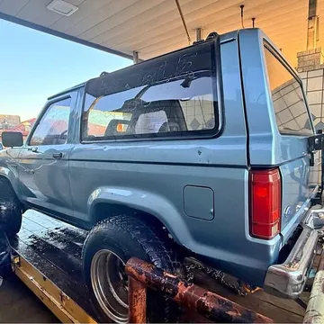 1989 Ford Bronco Sport Utility 2D