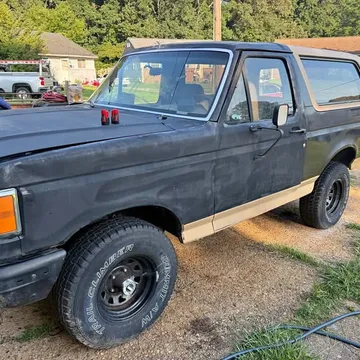 1989 Ford Bronco Sport Utility 2D