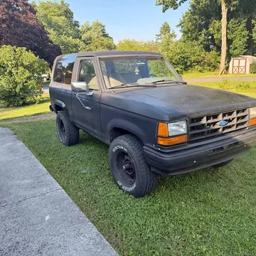 1989 Ford Bronco Sport Utility 2D