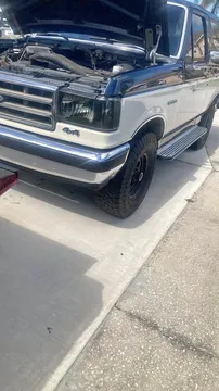 1989 Ford Bronco Sport Utility 2D