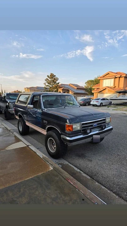1989 Ford Bronco 4th Gen - Image 3 of 8
