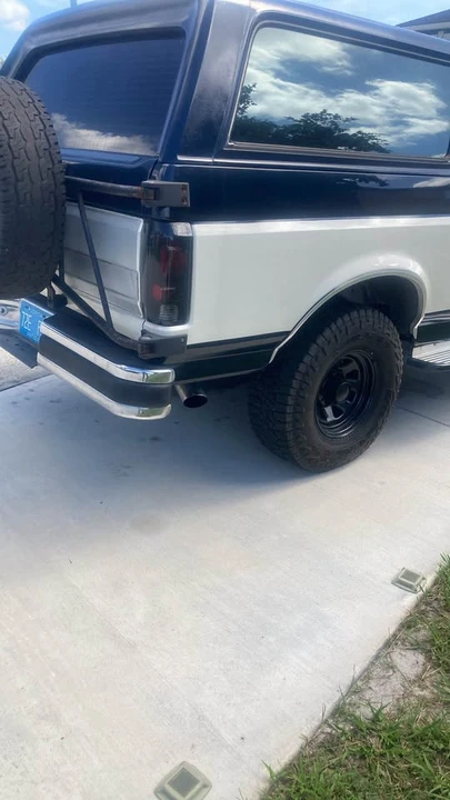 1989 Ford Bronco 4th Gen - Image 4 of 12
