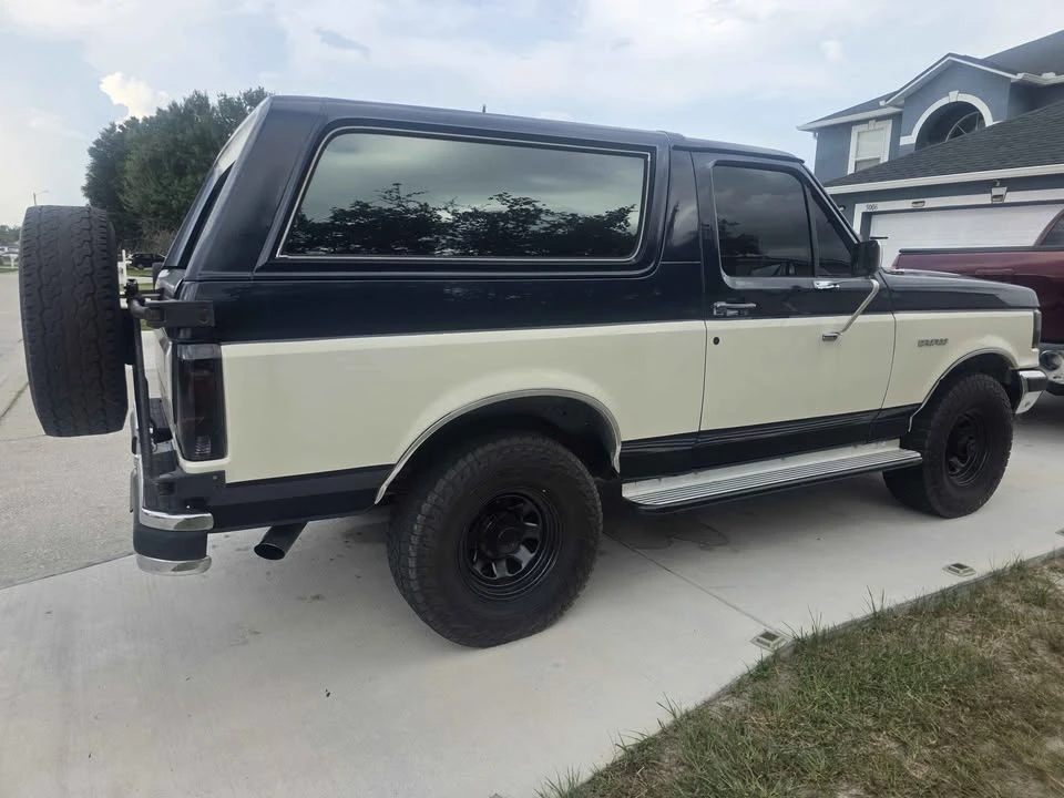 1989 Ford Bronco 4th Gen - Image 3 of 9
