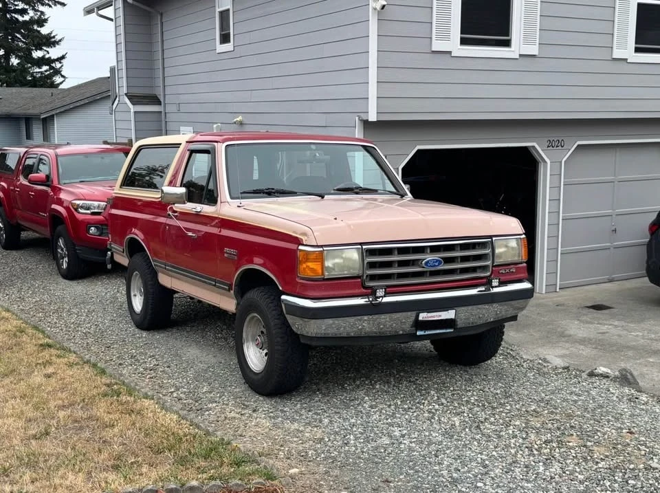 1989 Ford Bronco 4th Gen - Image 2 of 13