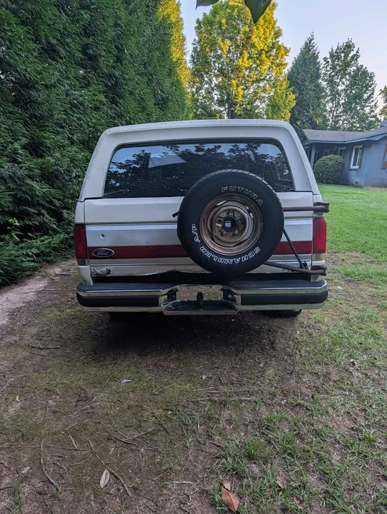1989 Ford Bronco 4th Gen - Image 2 of 9