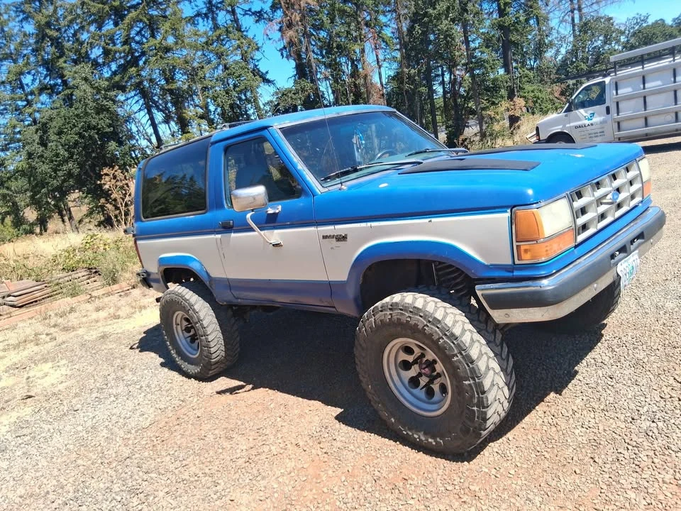 1989 Ford Bronco 4th Gen - Image 2 of 4