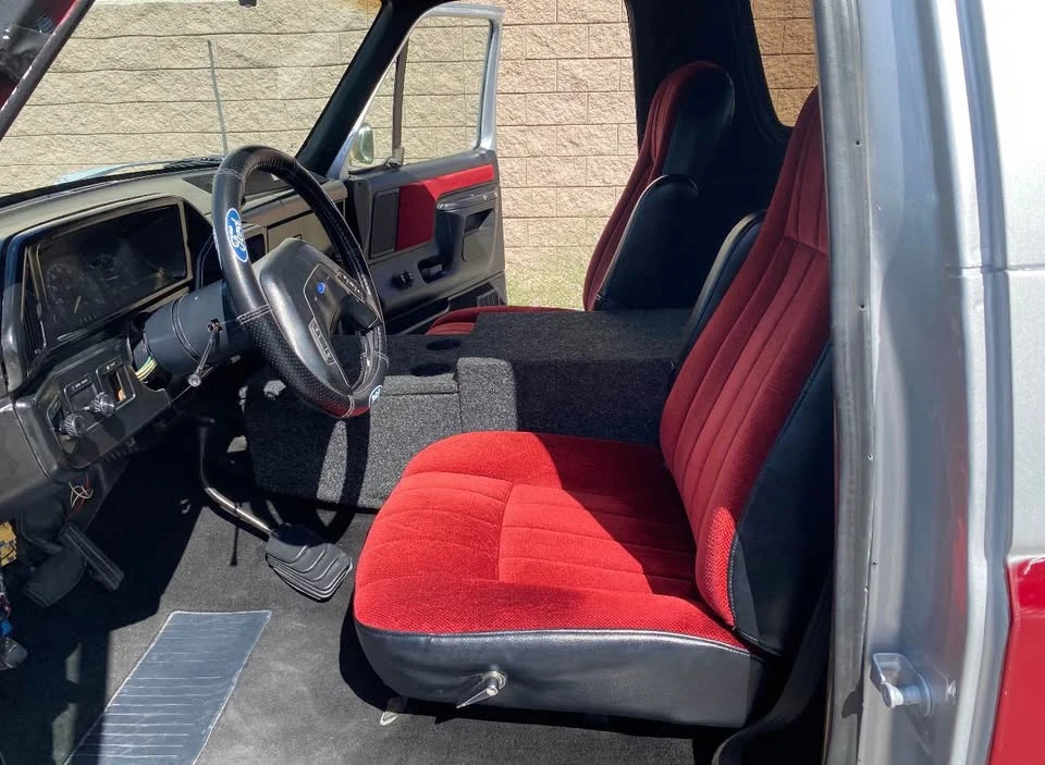 1989 Ford Bronco 4th Gen - Image 9 of 11