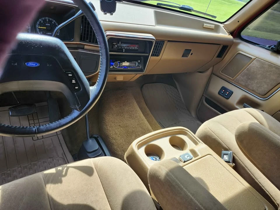 1989 Ford Bronco 4th Gen - Image 7 of 20
