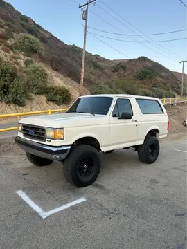 1989 Ford Bronco Sport Utility 2D