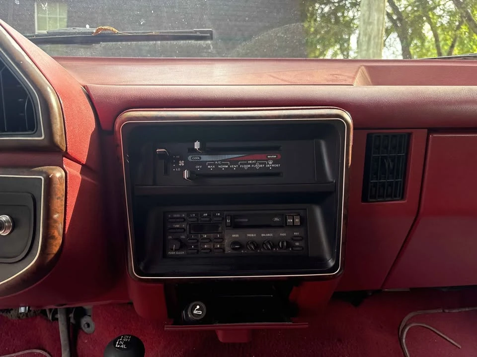 1989 Ford Bronco 4th Gen - Image 13 of 18