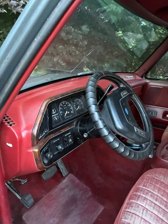 1989 Ford Bronco 4th Gen - Image 7 of 10