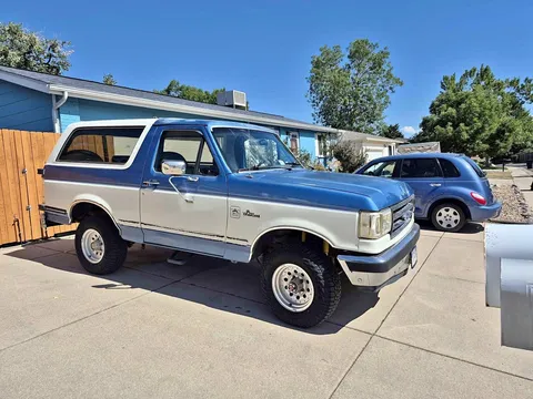 1989 Ford Bronco XLT 4x4