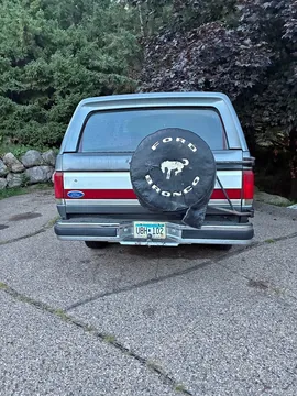 1989 Ford Bronco Sport Utility 2D