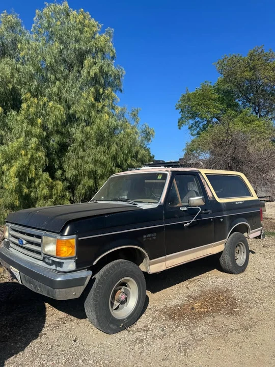 1989 Ford Bronco 4th Gen - Image 3 of 11