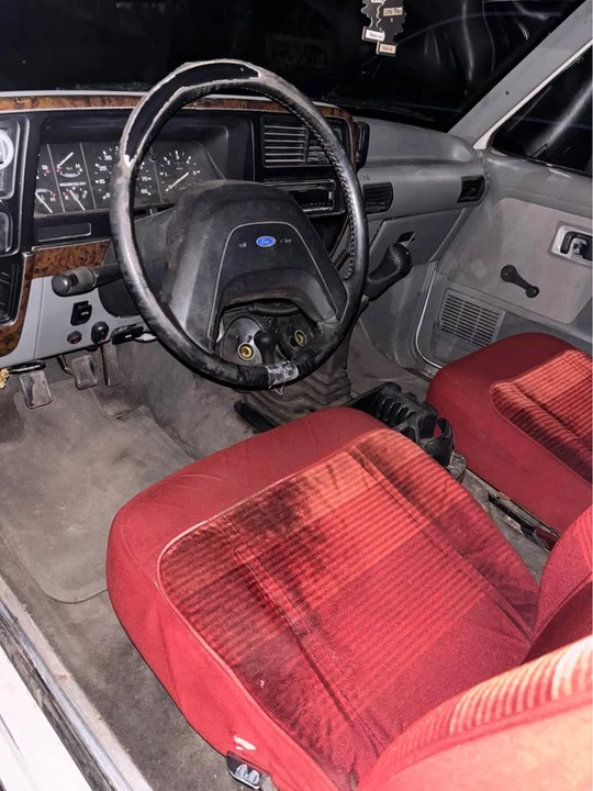 1989 Ford Bronco 4th Gen - Image 7 of 8