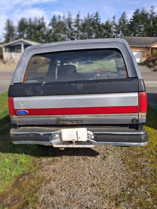 1989 Ford Bronco 4th Gen - Image 2 of 7
