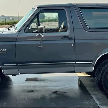 1989 Ford Bronco XLT