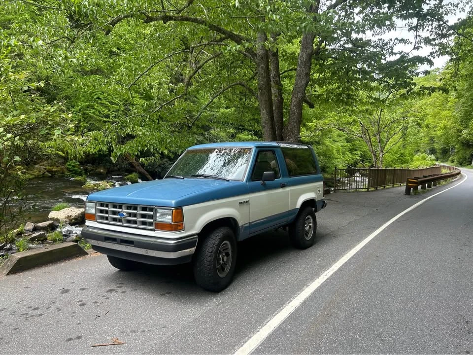 1989 Ford Bronco 4th Gen - Image 2 of 7