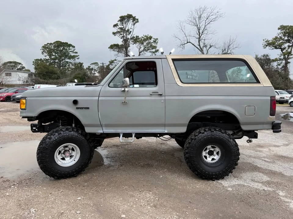 1989 Ford Bronco 4th Gen - Image 5 of 20