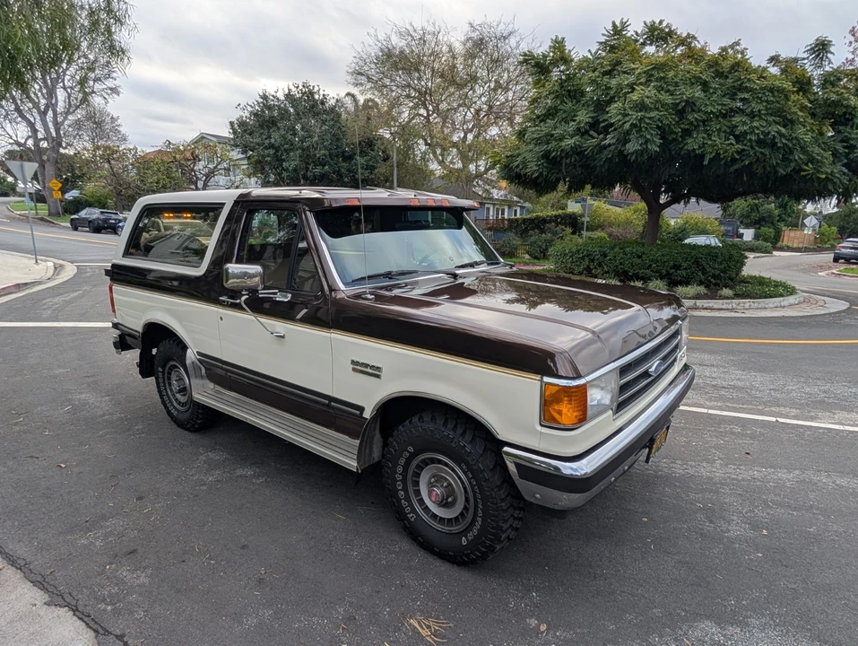 1989 Ford Bronco 4th Gen - Image 2 of 21