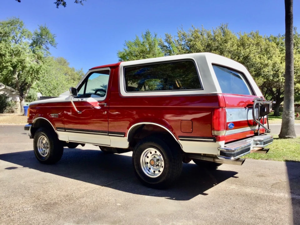 1989 Ford Bronco II - Image 8 of 21