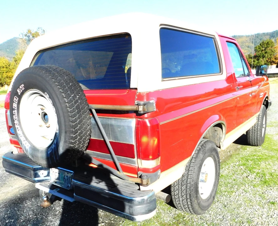 1989 Ford Bronco 4th Gen - Image 7 of 21