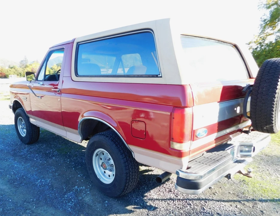 1989 Ford Bronco 4th Gen - Image 3 of 21
