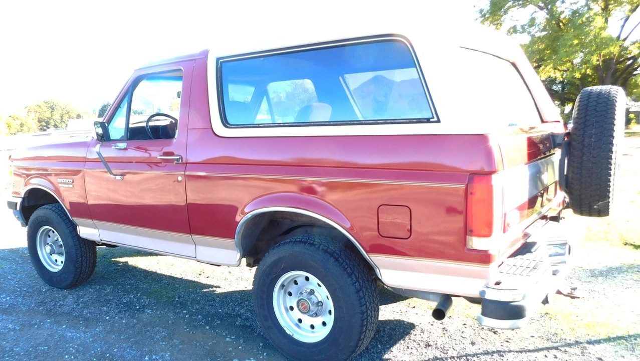 1989 Ford Bronco 4th Gen - Image 2 of 21