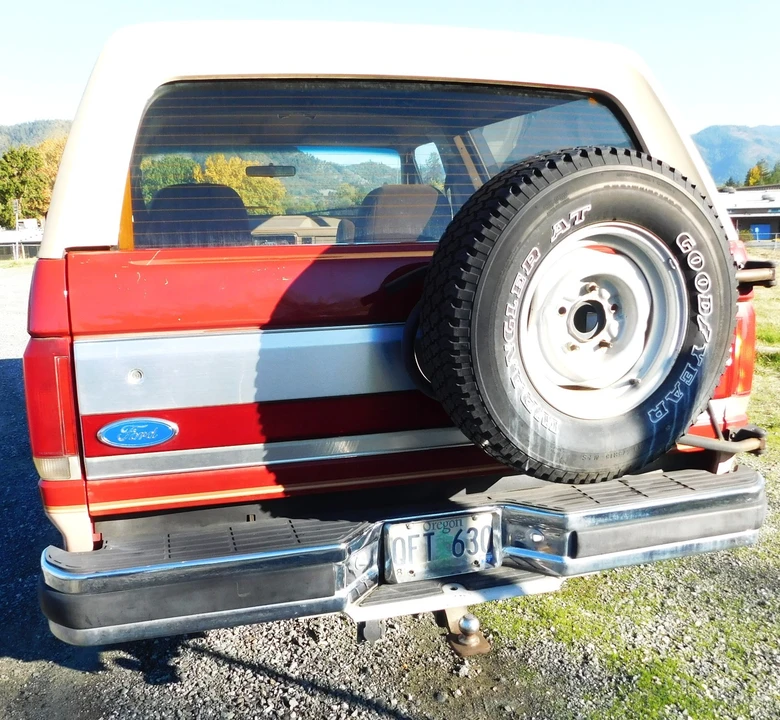 1989 Ford Bronco 4th Gen - Image 5 of 21