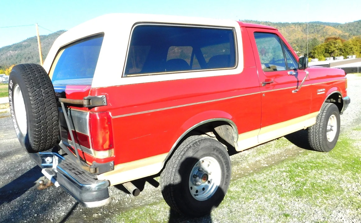 1989 Ford Bronco 4th Gen - Image 8 of 21