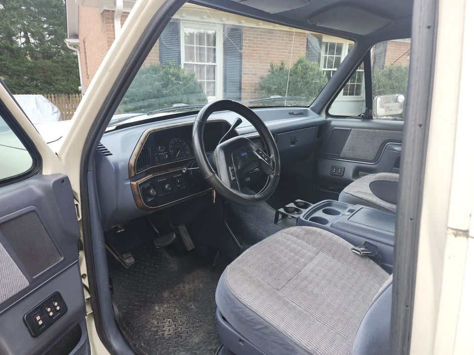 1989 Ford Bronco 4th Gen - Image 9 of 21