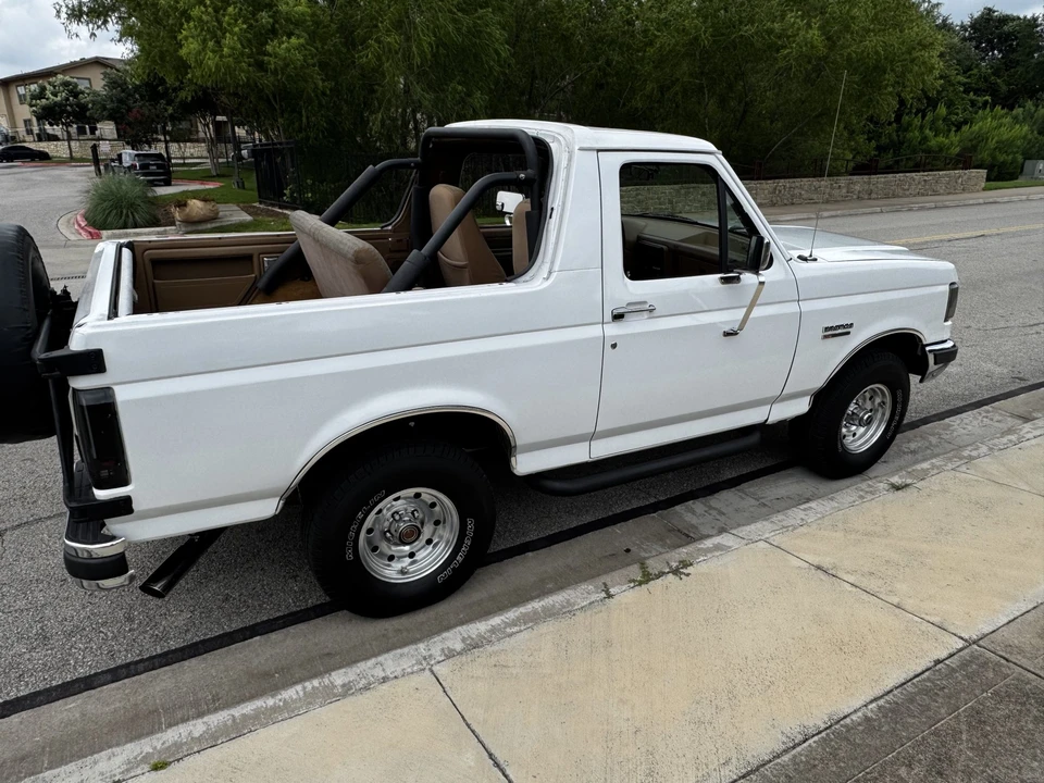 1989 Ford Bronco 4th Gen - Image 10 of 31