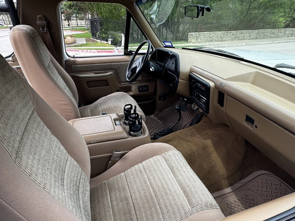 1989 Ford Bronco 4th Gen - Image 30 of 31