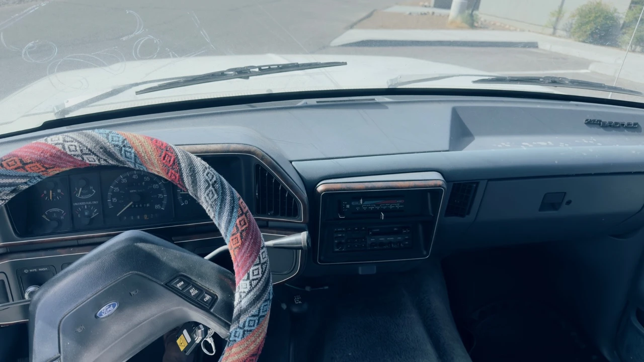 1989 Ford Bronco 4th Gen - Image 4 of 14