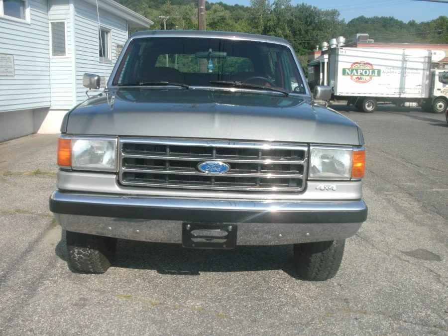 1989 Ford Bronco 4th Gen - Image 9 of 9
