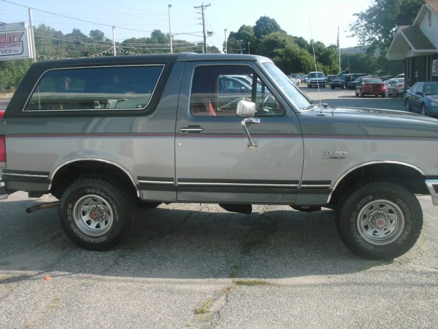 1989 Ford Bronco 4th Gen - Image 7 of 9