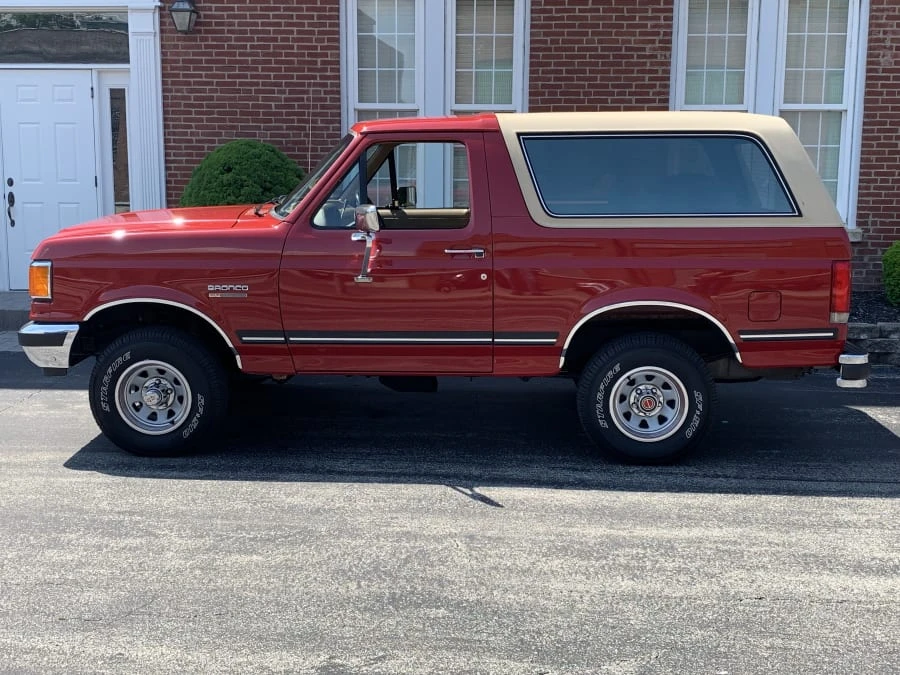 1989 Ford Bronco 4th Gen - Image 2 of 8
