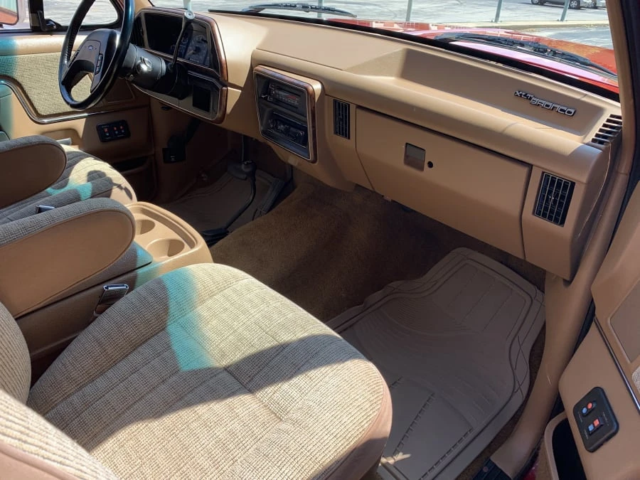 1989 Ford Bronco 4th Gen - Image 6 of 8