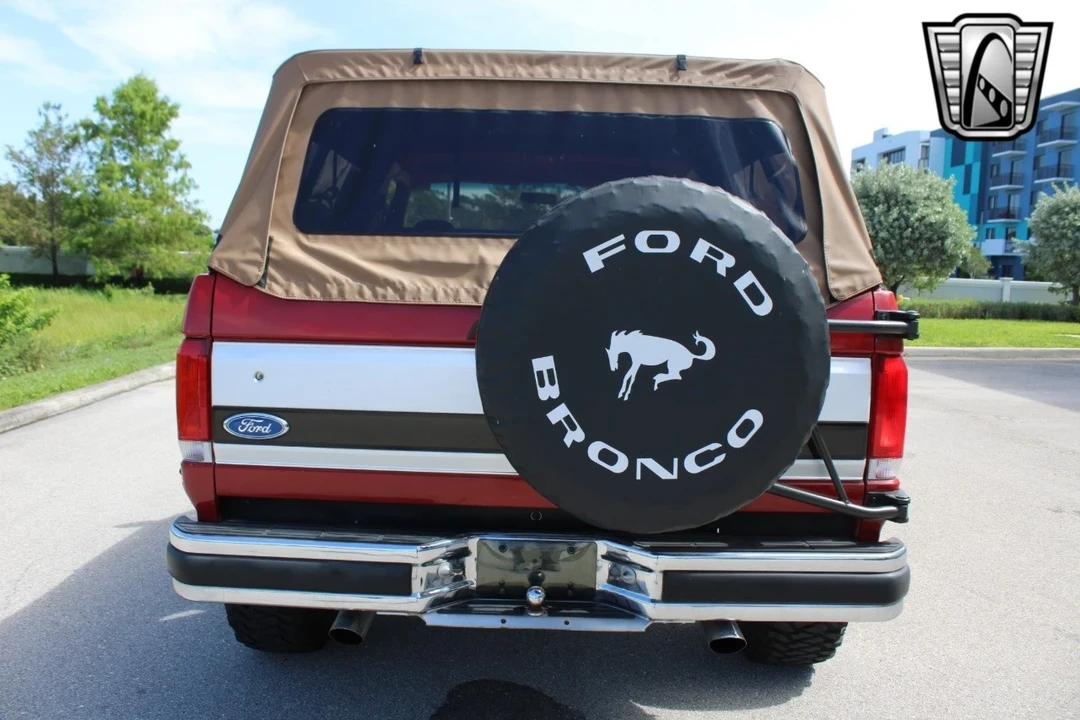 1989 Ford Bronco 4th Gen - Image 10 of 12