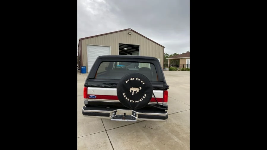 1989 Ford Bronco 4th Gen - Image 5 of 10